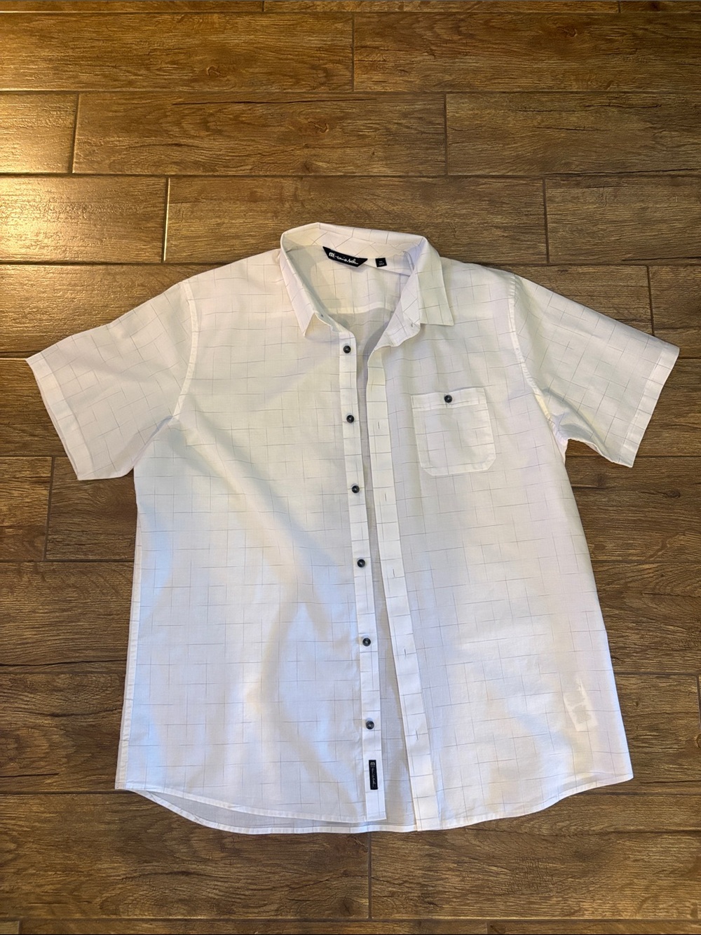 Travis Mathew White Short-Sleeve Button-Down Shirt with Subtle Grid